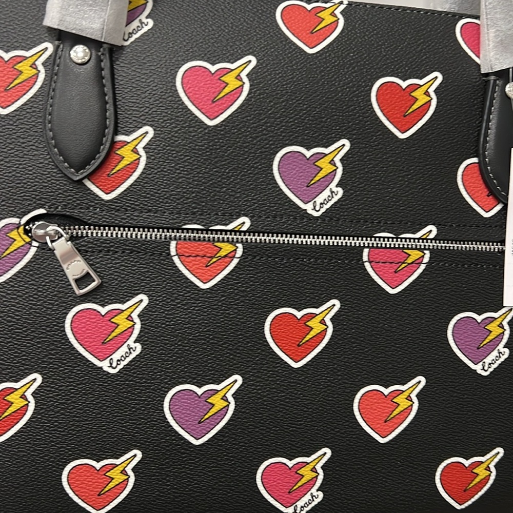 NWT - Coach Gallery Tote Bag With Heart Bolt Print - Picture 10 of 12